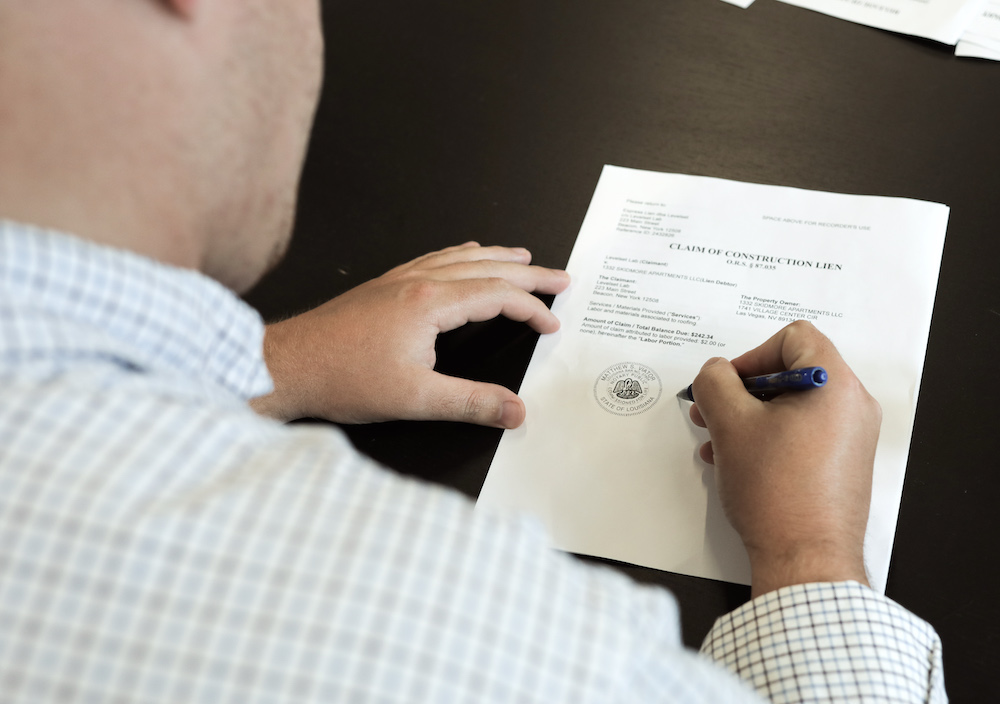 To Notarize or Not? A Guide to Common Construction Documents