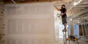 Installing drywall | Kansas prompt payment laws - owner vs tenant