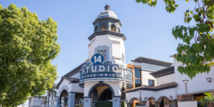 Studio Movie Grill - California